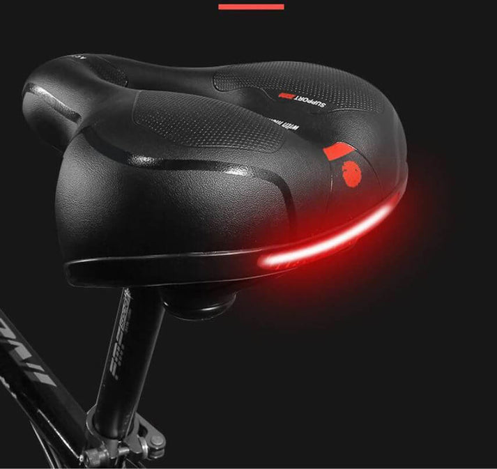 Ergonomischer Fahrradsattel mit Polsterung und Reflektorstreifen